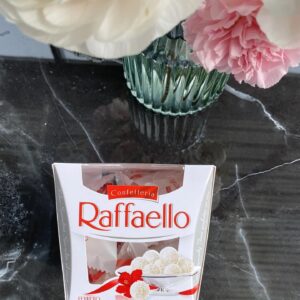 Конфеты RAFFAELLO