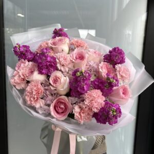 Сборный букет PINK