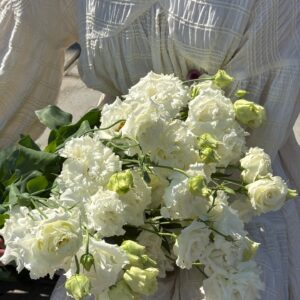 Эустома кудрявая белая Краснодар
